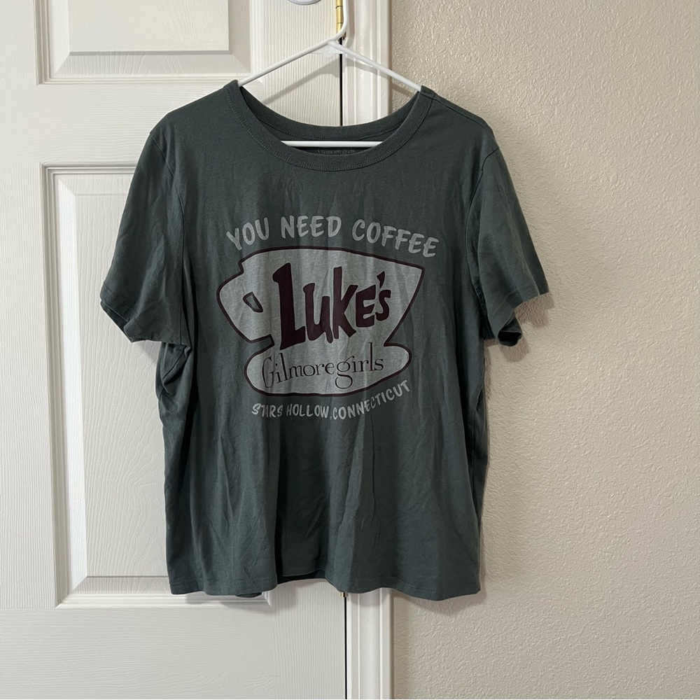Gilmore Girls Luke’s Diner Graphic Tee Size XXL